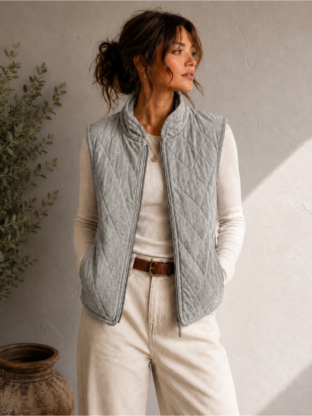 Vintage Ann Taylor Sage Gray‎ Suede Leather Quilted Zip Vest Quiet Luxury Sz S